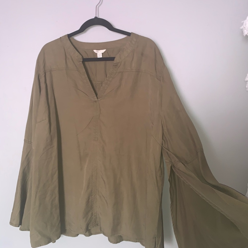 Olive Green Bat Wing Arm Top
